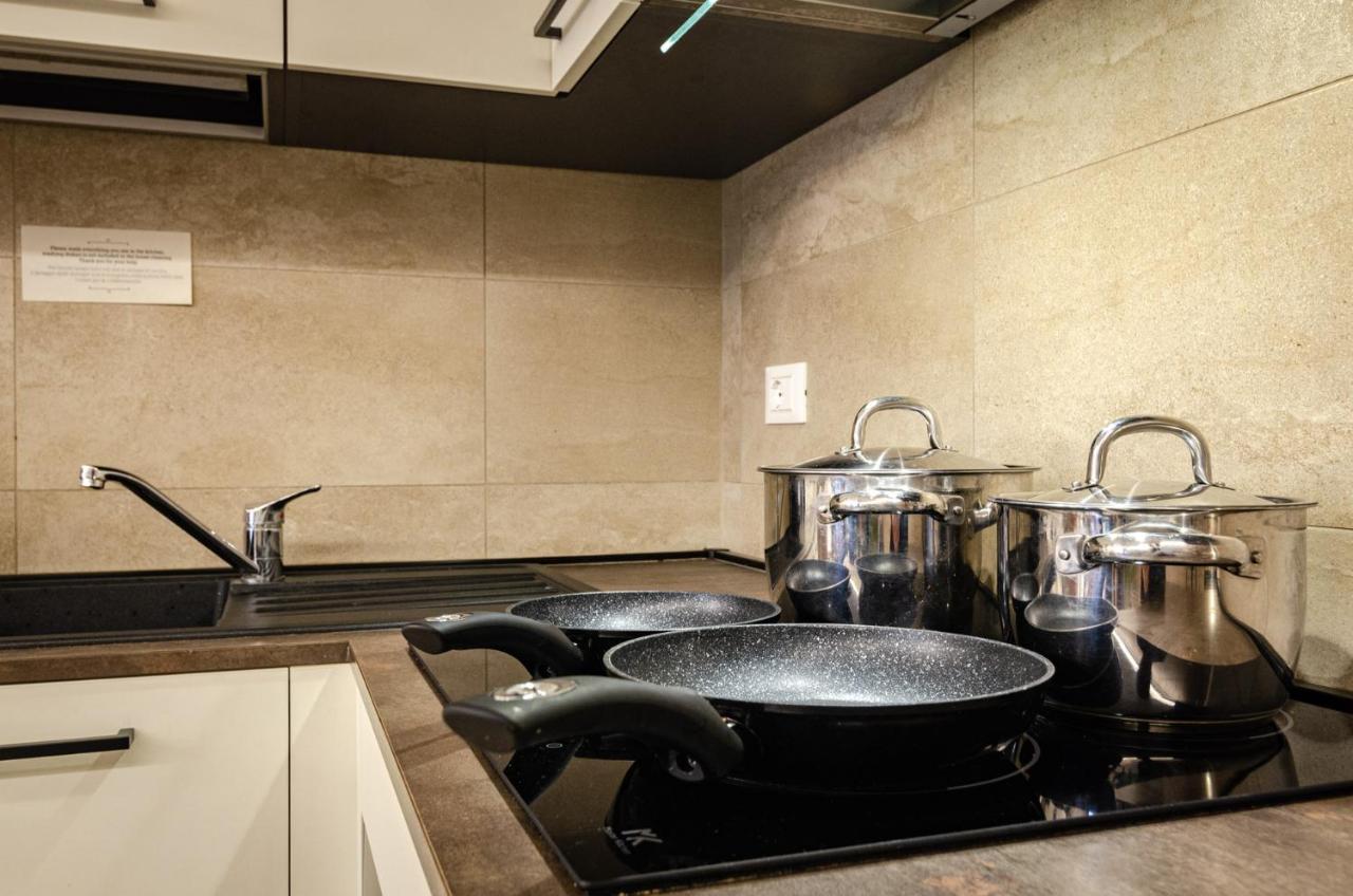 Goito Luxury Apartment, In The Historical Center ボローニャ エクステリア 写真