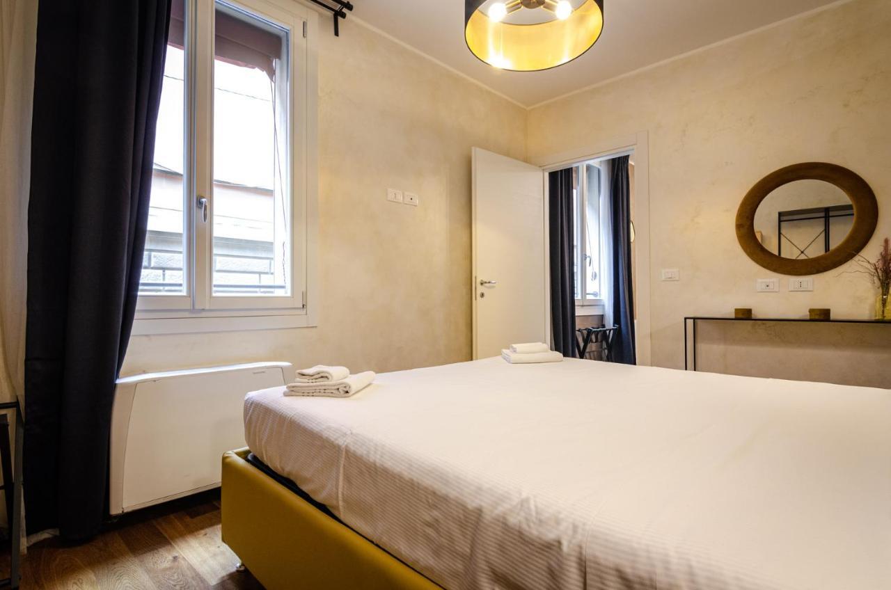 Goito Luxury Apartment, In The Historical Center ボローニャ エクステリア 写真