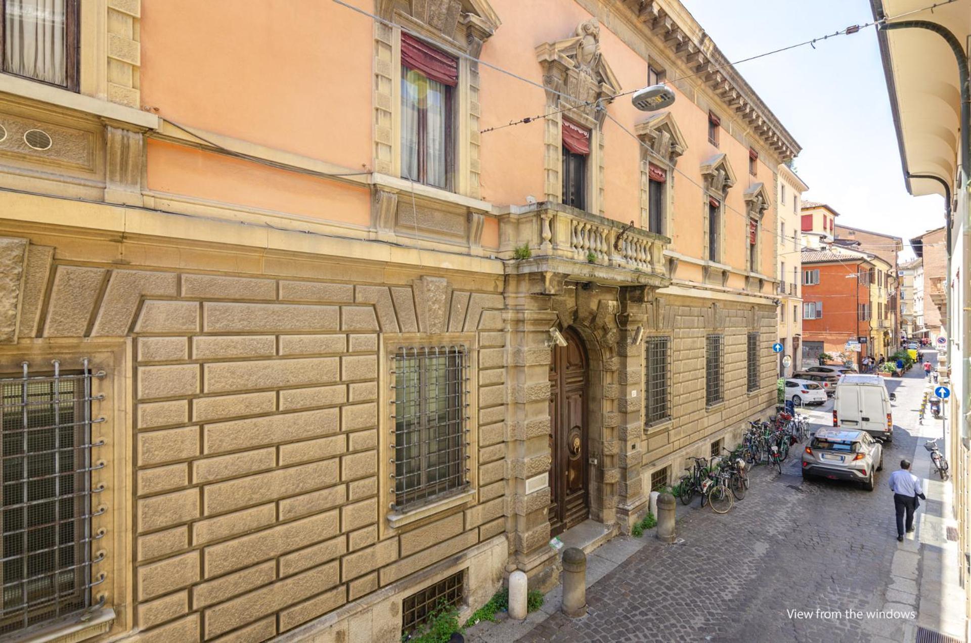 Goito Luxury Apartment, In The Historical Center ボローニャ エクステリア 写真