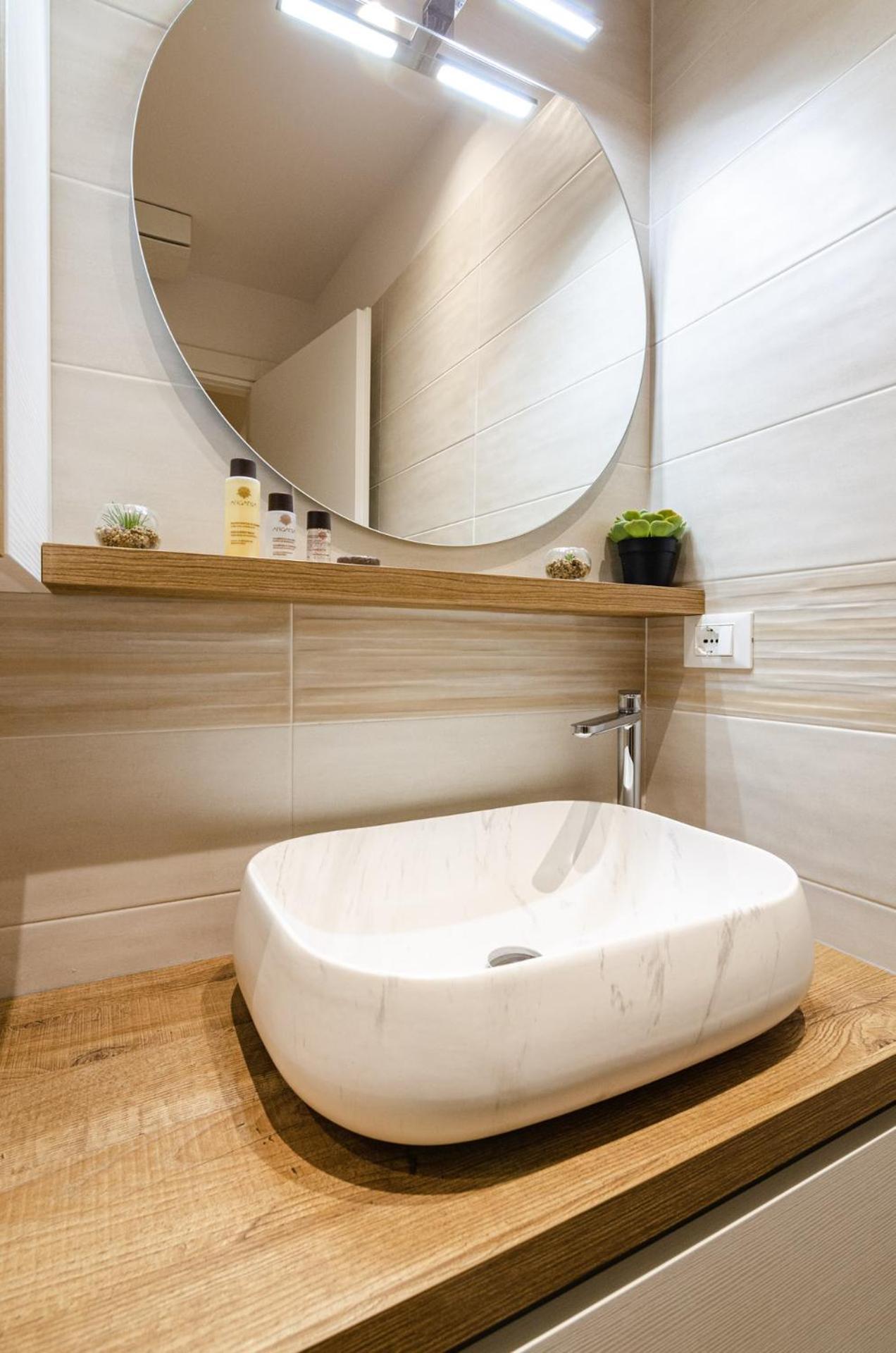 Goito Luxury Apartment, In The Historical Center ボローニャ エクステリア 写真